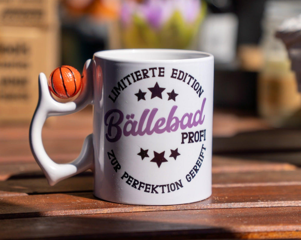 Limitierte Bällebad - Tasse - Bobbis Store Hunde