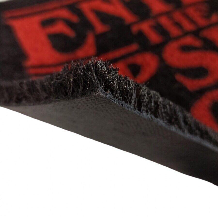Rutschfeste Fußmatte Stranger Things 60 x 40 cm Türmatte aus Kokosfasern DoorMat - Bobbis Store Hunde